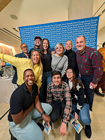 0182__12-4-25-Google-Store--Opening-Georgetown-DC-Google-Pixel-Step-Repeat_Event-Photojournalism-event-photography
