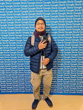 0210__12-4-25-Google-Store--Opening-Georgetown-DC-Google-Pixel-Step-Repeat_Event-Photojournalism-event-photography