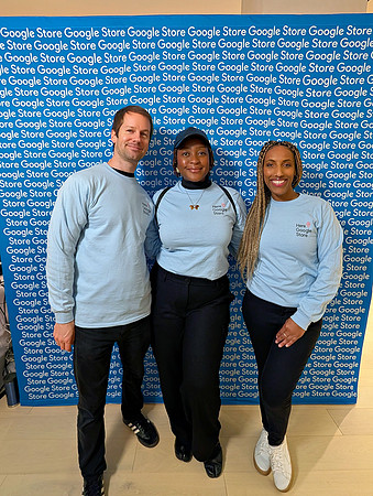 0009__12-5-25-Google-Store--Opening-Georgetown-DC-Google-Pixel-Step-Repeat_Event-Photojournalism-event-photography