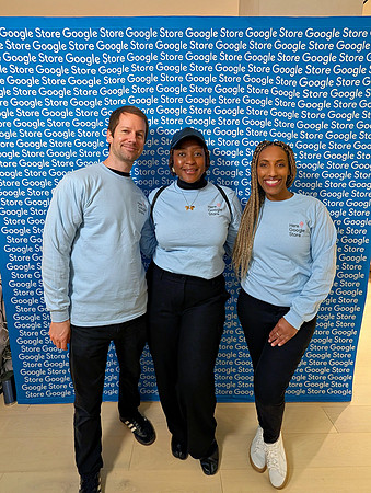 0010__12-5-25-Google-Store--Opening-Georgetown-DC-Google-Pixel-Step-Repeat_Event-Photojournalism-event-photography