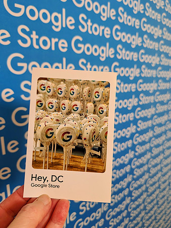 0039__12-5-25-Google-Store--Opening-Georgetown-DC-Google-Pixel-Step-Repeat_Event-Photojournalism-event-photography