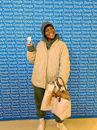0052__12-5-25-Google-Store--Opening-Georgetown-DC-Google-Pixel-Step-Repeat_Event-Photojournalism-event-photography