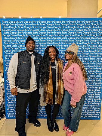 0064__12-5-25-Google-Store--Opening-Georgetown-DC-Google-Pixel-Step-Repeat_Event-Photojournalism-event-photography