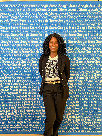 0070__12-5-25-Google-Store--Opening-Georgetown-DC-Google-Pixel-Step-Repeat_Event-Photojournalism-event-photography