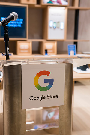 0046__12-4-25_Google-Store-Opening-Event-Georgetown-Washington-DC-Event-Photojournalism-event-photography