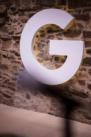 0063__12-4-25_Google-Store-Opening-Event-Georgetown-Washington-DC-Event-Photojournalism-event-photography
