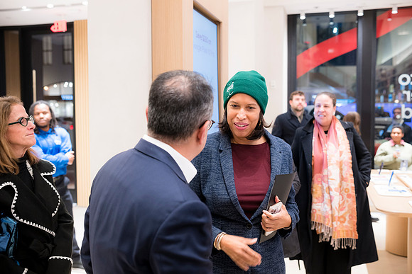 0078__12-4-25_Google-Store-Opening-Event-Georgetown-Washington-DC-Event-Photojournalism-event-photography