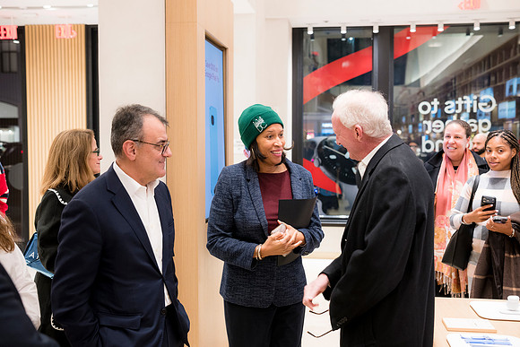 0085__12-4-25_Google-Store-Opening-Event-Georgetown-Washington-DC-Event-Photojournalism-event-photography