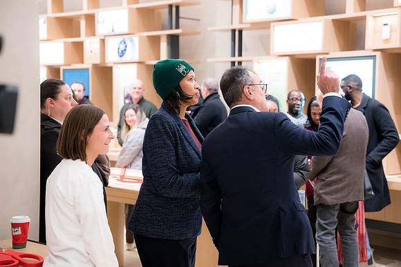0096__12-4-25_Google-Store-Opening-Event-Georgetown-Washington-DC-Event-Photojournalism-event-photography