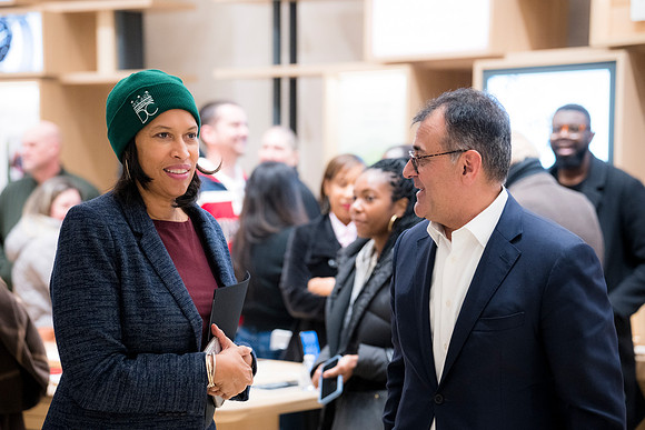 0111__12-4-25_Google-Store-Opening-Event-Georgetown-Washington-DC-Event-Photojournalism-event-photography