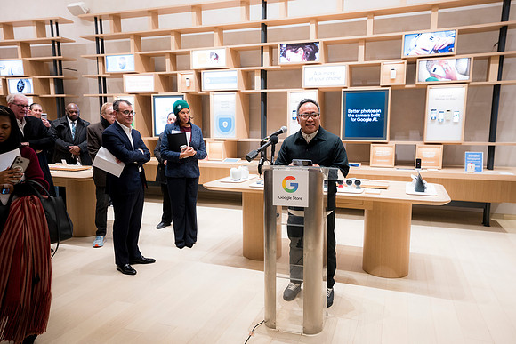 0150__12-4-25_Google-Store-Opening-Event-Georgetown-Washington-DC-Event-Photojournalism-event-photography