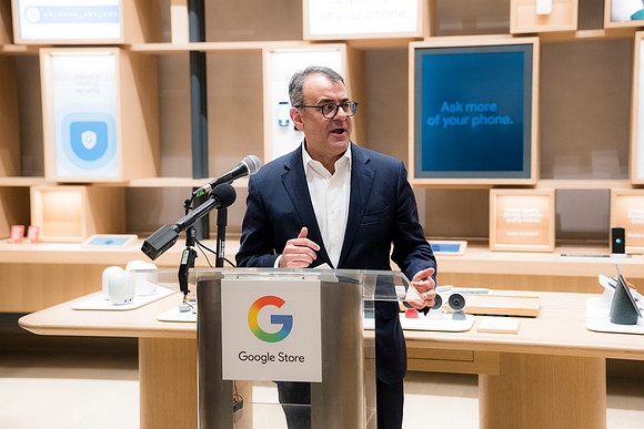 0165__12-4-25_Google-Store-Opening-Event-Georgetown-Washington-DC-Event-Photojournalism-event-photography