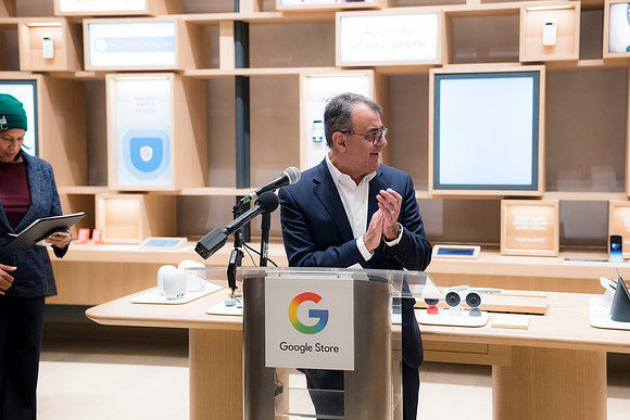 0169__12-4-25_Google-Store-Opening-Event-Georgetown-Washington-DC-Event-Photojournalism-event-photography