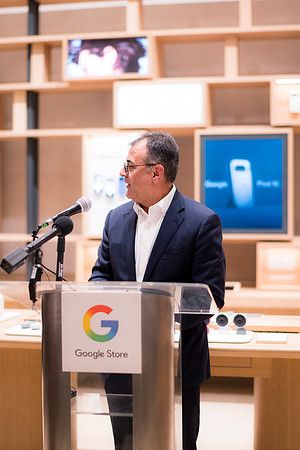 0177__12-4-25_Google-Store-Opening-Event-Georgetown-Washington-DC-Event-Photojournalism-event-photography