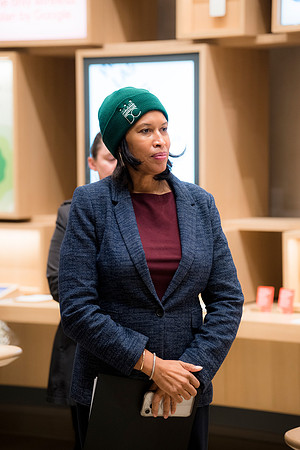0174__12-4-25_Google-Store-Opening-Event-Georgetown-Washington-DC-Event-Photojournalism-event-photography