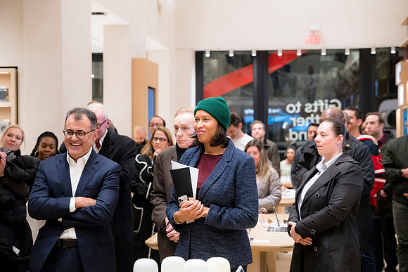 0178__12-4-25_Google-Store-Opening-Event-Georgetown-Washington-DC-Event-Photojournalism-event-photography