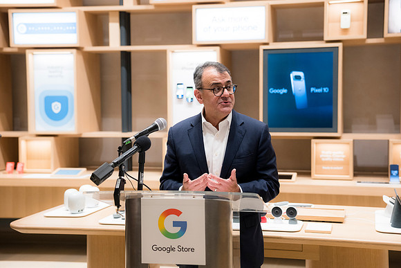 0182__12-4-25_Google-Store-Opening-Event-Georgetown-Washington-DC-Event-Photojournalism-event-photography