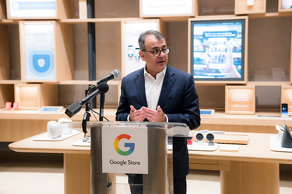 0185__12-4-25_Google-Store-Opening-Event-Georgetown-Washington-DC-Event-Photojournalism-event-photography