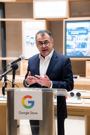 0187__12-4-25_Google-Store-Opening-Event-Georgetown-Washington-DC-Event-Photojournalism-event-photography