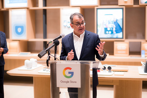 0196__12-4-25_Google-Store-Opening-Event-Georgetown-Washington-DC-Event-Photojournalism-event-photography