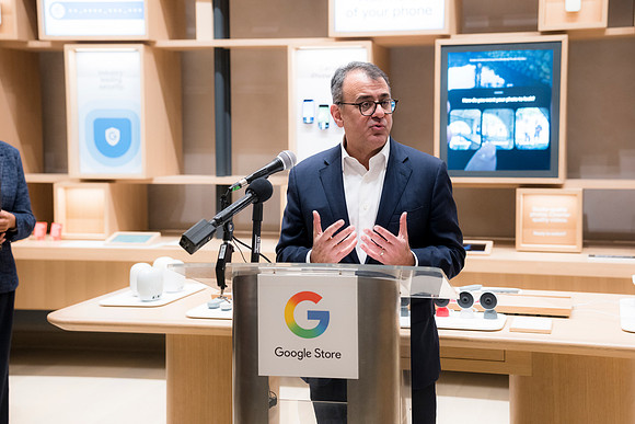 0193__12-4-25_Google-Store-Opening-Event-Georgetown-Washington-DC-Event-Photojournalism-event-photography