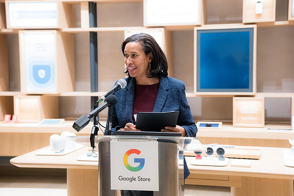 0206__12-4-25_Google-Store-Opening-Event-Georgetown-Washington-DC-Event-Photojournalism-event-photography
