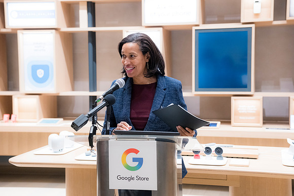 0207__12-4-25_Google-Store-Opening-Event-Georgetown-Washington-DC-Event-Photojournalism-event-photography