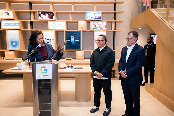 0250__12-4-25_Google-Store-Opening-Event-Georgetown-Washington-DC-Event-Photojournalism-event-photography