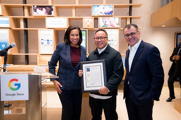 0258__12-4-25_Google-Store-Opening-Event-Georgetown-Washington-DC-Event-Photojournalism-event-photography