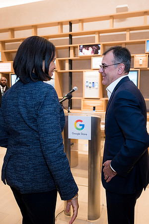 0271__12-4-25_Google-Store-Opening-Event-Georgetown-Washington-DC-Event-Photojournalism-event-photography
