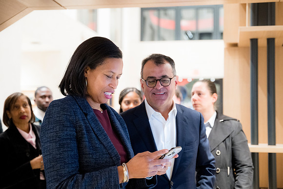 0287__12-4-25_Google-Store-Opening-Event-Georgetown-Washington-DC-Event-Photojournalism-event-photography