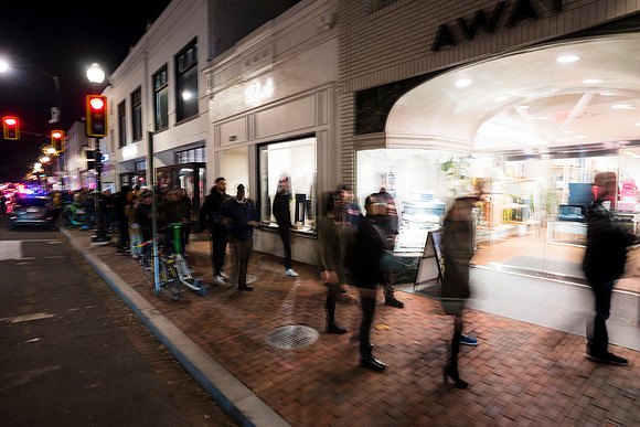 0299__12-4-25_Google-Store-Opening-Event-Georgetown-Washington-DC-Event-Photojournalism-event-photography