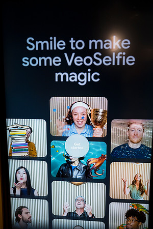 0318__12-4-25_Google-Store-Opening-Event-Georgetown-Washington-DC-Event-Photojournalism-event-photography