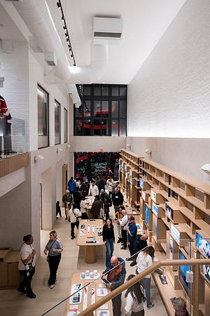 0346__12-4-25_Google-Store-Opening-Event-Georgetown-Washington-DC-Event-Photojournalism-event-photography