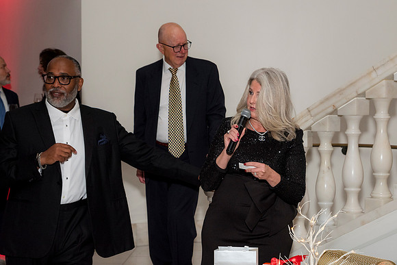 0235__12-4-25_Baker-McKenzie-LLP-Holiday-Party-Museum-of-Women-in-the-Arts-DC-_Event-Photojournalism-event-photography