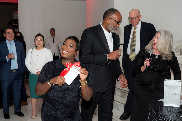 0252__12-4-25_Baker-McKenzie-LLP-Holiday-Party-Museum-of-Women-in-the-Arts-DC-_Event-Photojournalism-event-photography