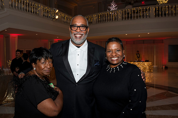 0305__12-4-25_Baker-McKenzie-LLP-Holiday-Party-Museum-of-Women-in-the-Arts-DC-_Event-Photojournalism-event-photography