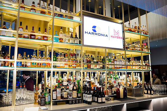 0037__12-5-25__Harmonia-Maveris-Holiday-Party-Wren-Restraurant-Tysons-Virginia-Event-Photojournalism-event-photography