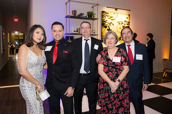 0138__12-5-25__Harmonia-Maveris-Holiday-Party-Wren-Restraurant-Tysons-Virginia-Event-Photojournalism-event-photography