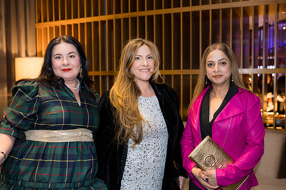 0145__12-5-25__Harmonia-Maveris-Holiday-Party-Wren-Restraurant-Tysons-Virginia-Event-Photojournalism-event-photography