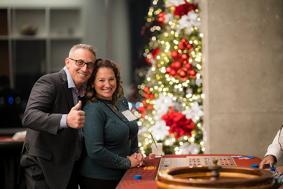 0207__12-5-25__Harmonia-Maveris-Holiday-Party-Wren-Restraurant-Tysons-Virginia-Event-Photojournalism-event-photography