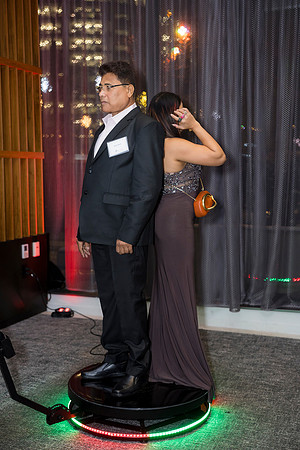 0222__12-5-25__Harmonia-Maveris-Holiday-Party-Wren-Restraurant-Tysons-Virginia-Event-Photojournalism-event-photography