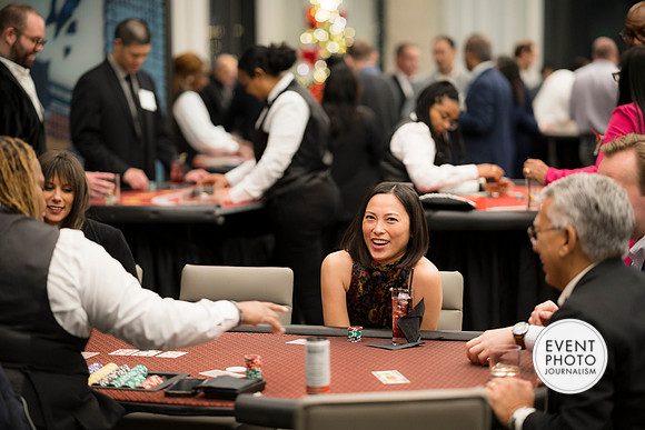 0330__12-5-25__Harmonia-Maveris-Holiday-Party-Wren-Restraurant-Tysons-Virginia-Event-Photojournalism-event-photography