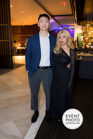 0343__12-5-25__Harmonia-Maveris-Holiday-Party-Wren-Restraurant-Tysons-Virginia-Event-Photojournalism-event-photography