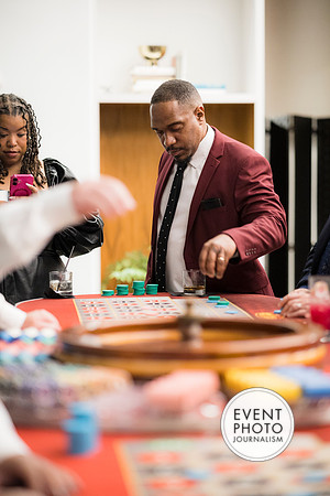0367__12-5-25__Harmonia-Maveris-Holiday-Party-Wren-Restraurant-Tysons-Virginia-Event-Photojournalism-event-photography