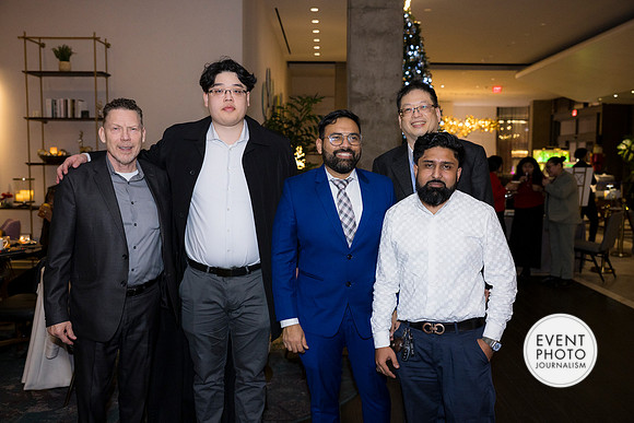 0394__12-5-25__Harmonia-Maveris-Holiday-Party-Wren-Restraurant-Tysons-Virginia-Event-Photojournalism-event-photography