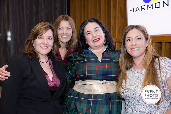 0404__12-5-25__Harmonia-Maveris-Holiday-Party-Wren-Restraurant-Tysons-Virginia-Event-Photojournalism-event-photography