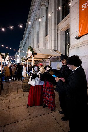 0252__12-3-25_Hyatt-Hotel-DC-Holiday-Party-Postal-Museum-Washington-DC-Event-Photojournalism-event-photography