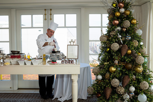 0015__12-7-25_Tishman-Speyer-Holiday-Brunch-Hay-Adams-Hotel-DC-Event-Photojournalism-photography