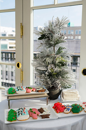 0049__12-7-25_Tishman-Speyer-Holiday-Brunch-Hay-Adams-Hotel-DC-Event-Photojournalism-photography